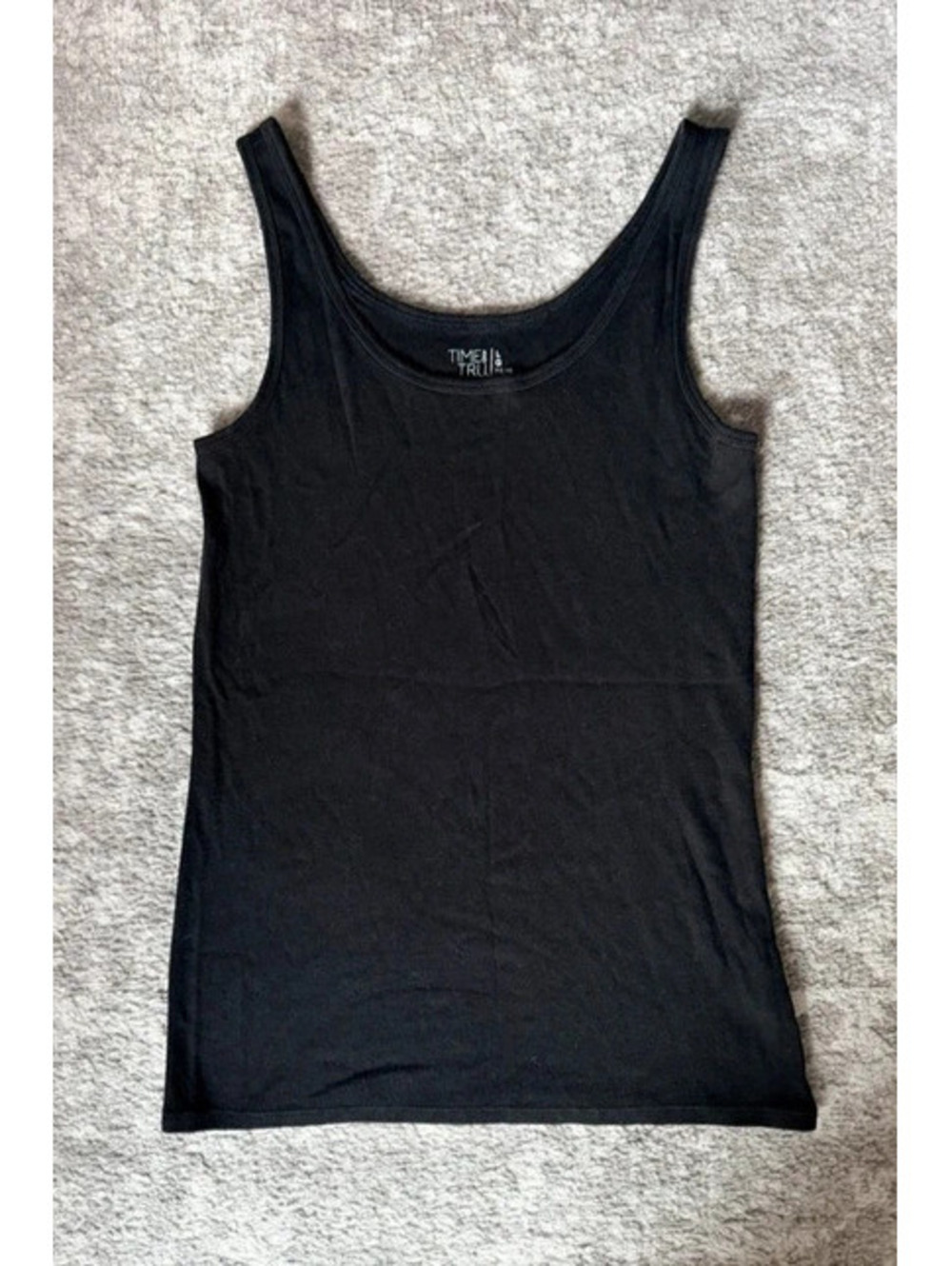 Black women’s tank top L